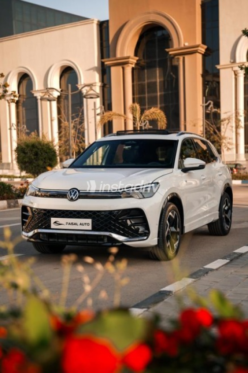Volkswagen Tiguan 2025 White Used for Sale - 9