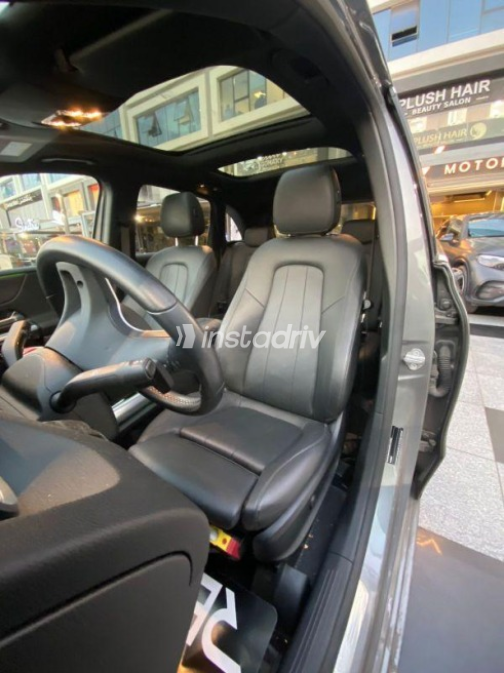 Mercedes B 180 2021 Gray Used for Sale - 2