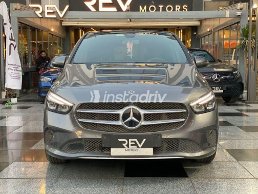 Mercedes B 180 2021 Gray Used for Sale - 5