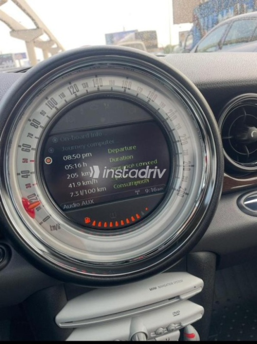 Mini Mini Cooper S 2011 White Used for Sale - 3