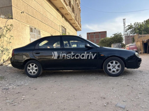 Kia Shuma 1999 Black Used for Sale - 3
