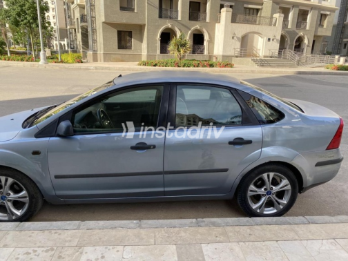 Ford Focus 2006 White Used for Sale - 5