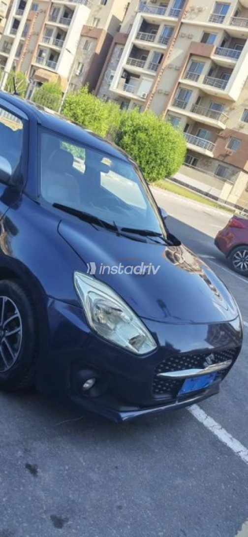 Suzuki Swift 2022 Dark Blue Used for Sale - 5