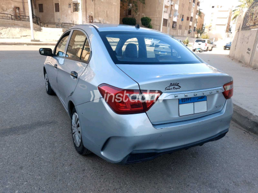 بروتون ساجا 2021 فضي مستعملة للبيع - 1