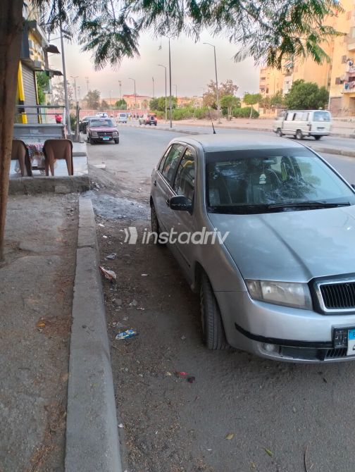 سكودا فابيا 2002 فضي مستعملة للبيع - 7