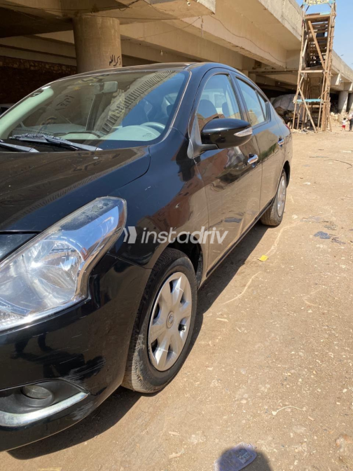 Nissan Sunny 2023 Black Used for Sale - 5