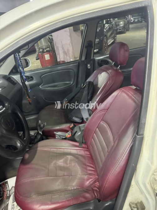 Daewoo Lanos 2005 White Used for Sale - 3