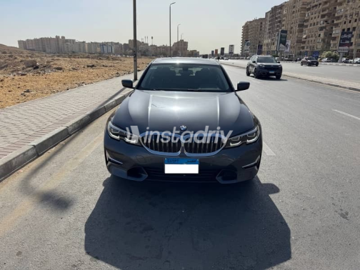 BMW 320 2020 Gray Used for Sale - 1