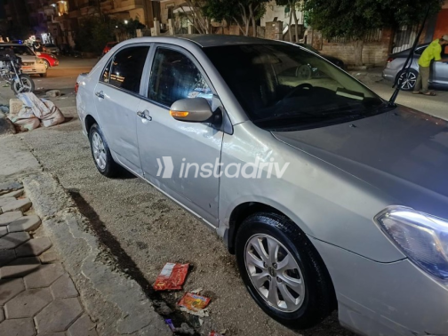 بى واى دى‬ F3 2021 أبيض مستعملة للبيع - 3