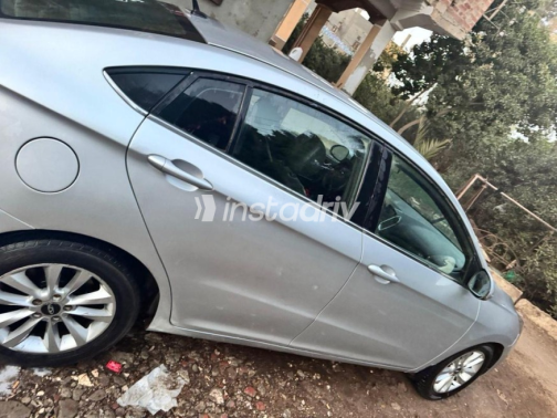 شيرى اريزو 5 2019 أبيض مستعملة للبيع - 6