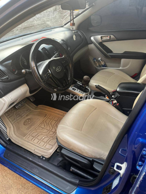Kia Forte 2009 Blue Used for Sale - 8