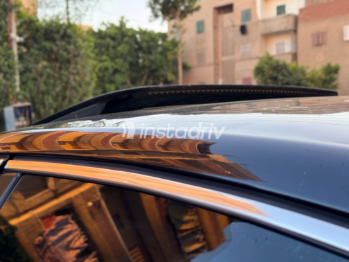 Volkswagen Passat 2010 Black Used for Sale - 3