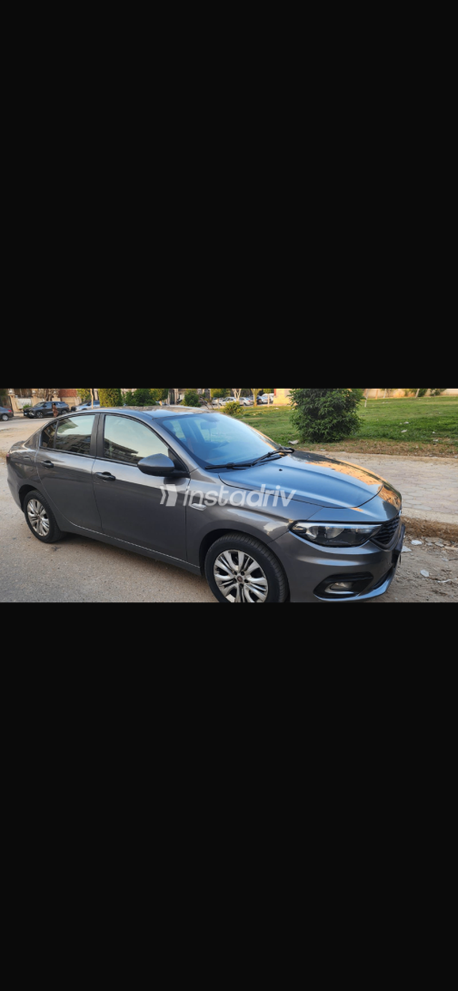 فيات تيبو 2018 رمادي مستعملة للبيع - 2