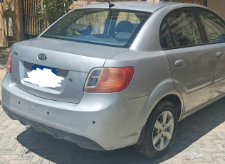Kia Rio 2011 Silver Used for Sale