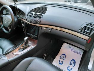 مرسيدس E 240 2003 فضي مستعملة للبيع