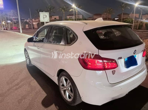 بي ام دبليو X1 2015 أبيض مستعملة للبيع - 4