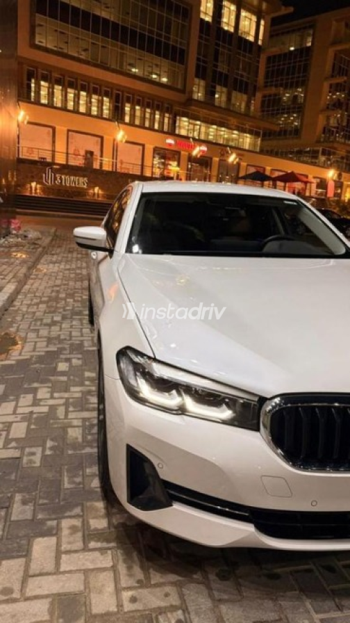 BMW 520 2023 White Used for Sale - 9