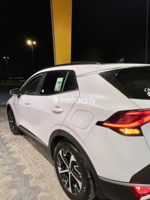Kia Sportage 2024 White Used for Sale - 3