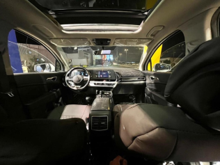 Kia Sportage 2024 White Used for Sale