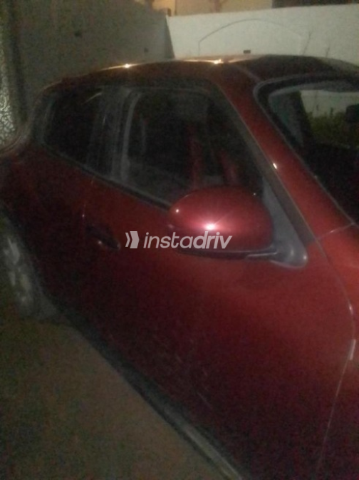 Nissan Juke 2013 Red Used for Sale - 5