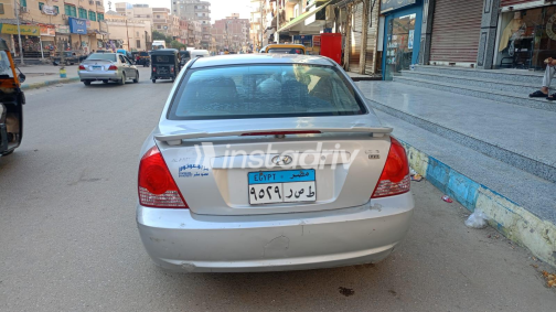 Hyundai Avante 2003 Silver Used for Sale - 6