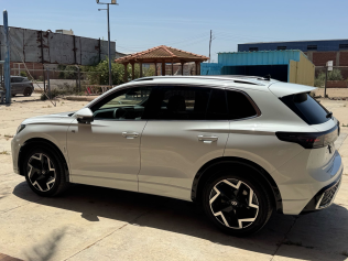 Volkswagen Tiguan 2025 White Used for Sale