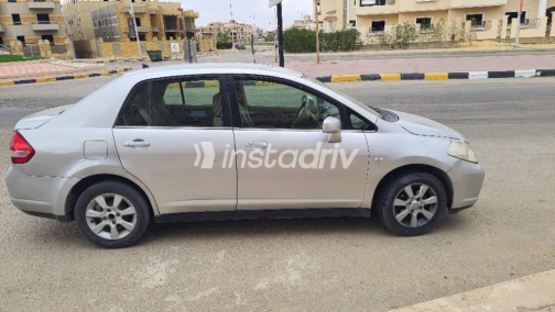 Nissan Tiida 2008 Silver Used for Sale - 1