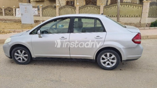 Nissan Tiida 2008 Silver Used for Sale - 2