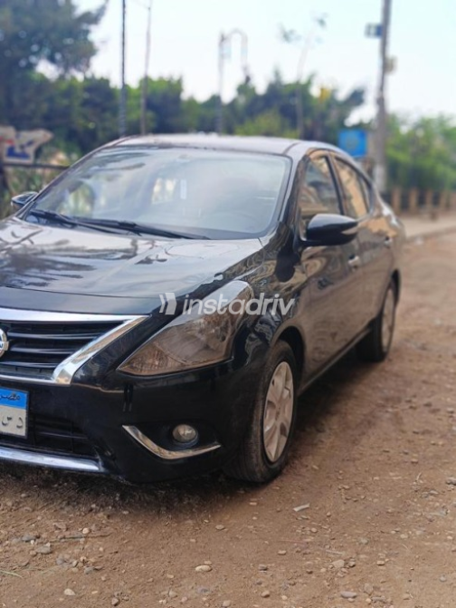 Nissan Sunny 2016 Black Used for Sale - 9