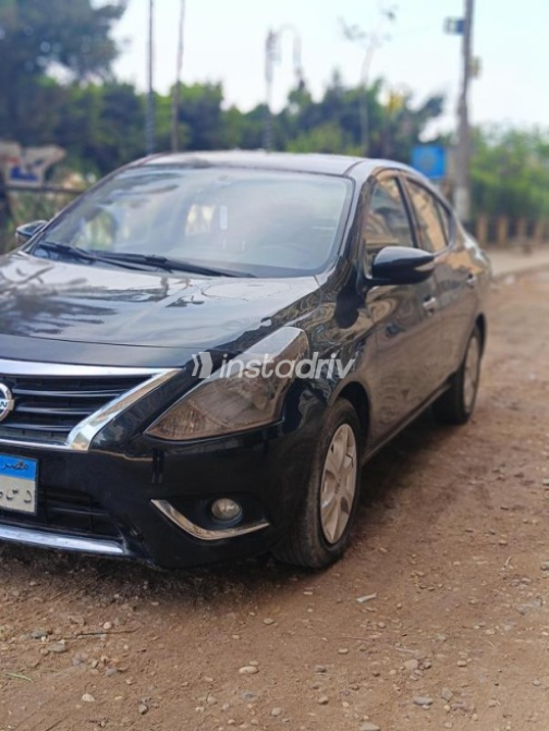 Nissan Sunny 2016 Black Used for Sale - 10