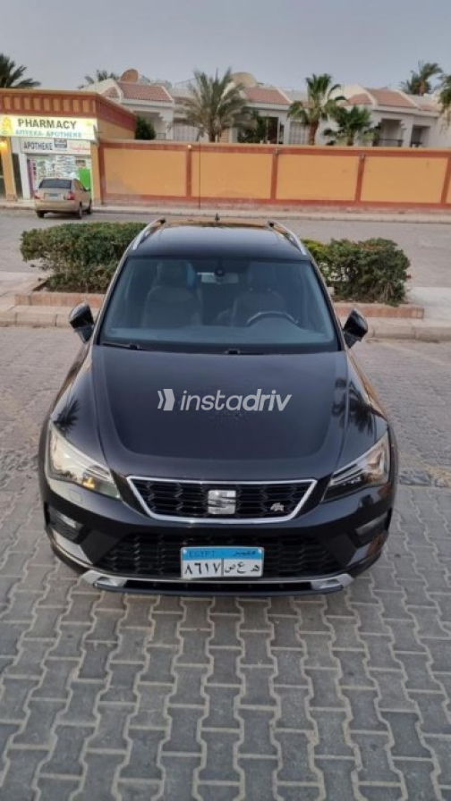 سيات اتيكا 2019 أسود مستعملة للبيع - 1