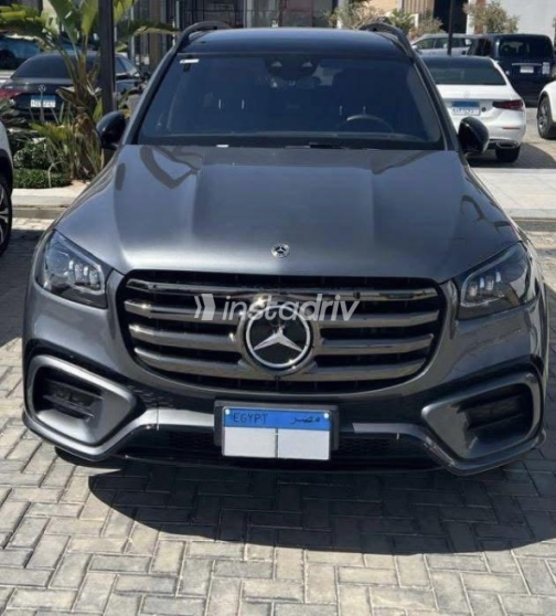 مرسيدس GLS 2024 رمادي مستعملة للبيع - 1
