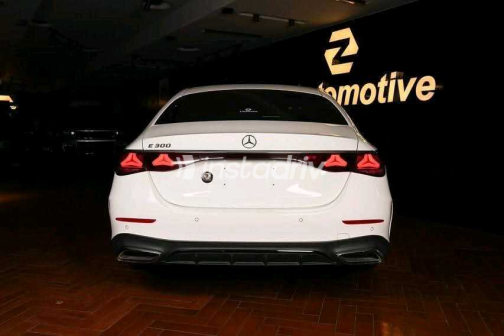 Mercedes E 300 2024 White Used for Sale - 7