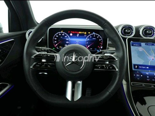 مرسيدس GLC 300 2024 أبيض مستعملة للبيع - 5