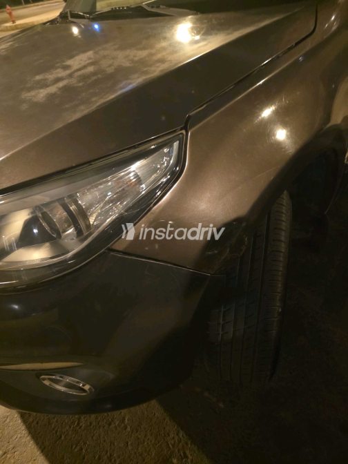 شيرى تيجو 3 2020 ذهبي مستعملة للبيع - 4