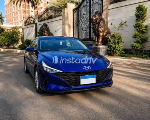 هيونداي إلنترا سى ان 7 2022 أزرق مستعملة للبيع - 1