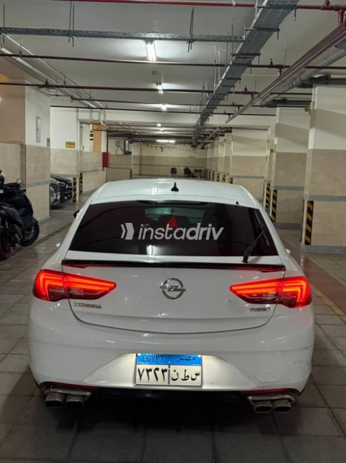 Opel Insignia 2018 White Used for Sale - 5