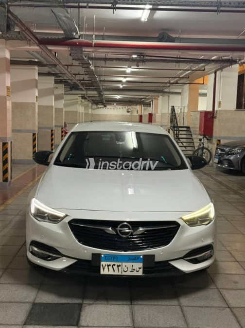 Opel Insignia 2018 White Used for Sale - 6