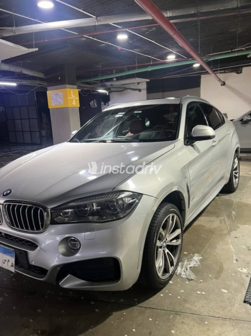 بي ام دبليو X6 2018 فضي مستعملة للبيع - 3