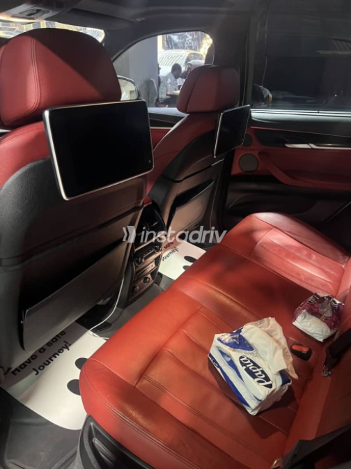 بي ام دبليو X6 2018 فضي مستعملة للبيع - 9