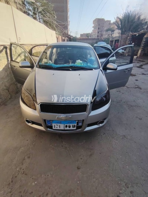Chevrolet Aveo 2014 Silver Used for Sale - 1