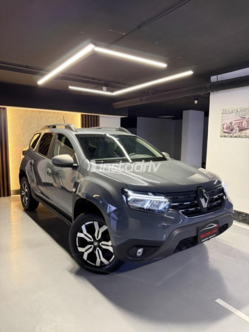 Renault Duster 2025 Gray Used for Sale - 3