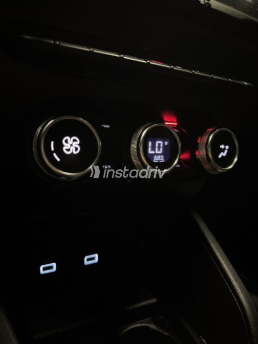 Renault Duster 2025 Gray Used for Sale - 7