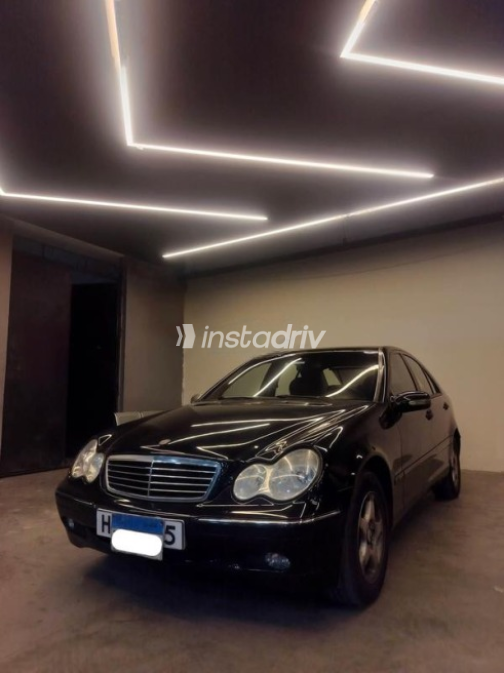 Mercedes C 180 2001 Black Used for Sale - 1