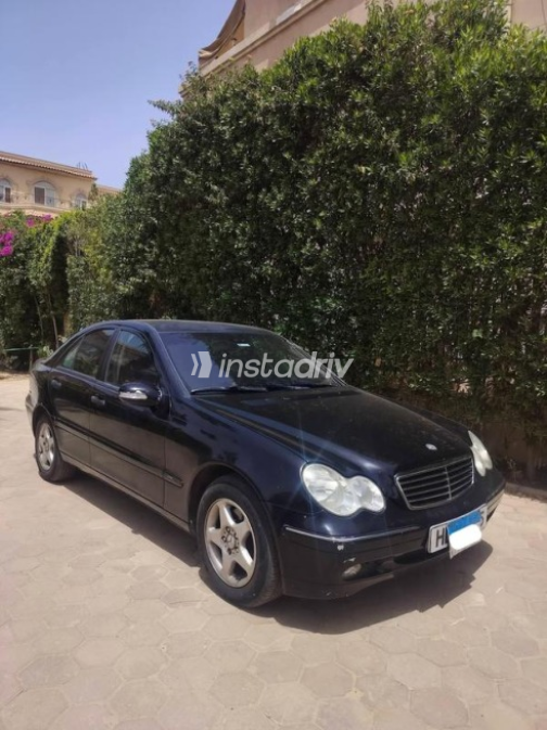 Mercedes C 180 2001 Black Used for Sale - 4