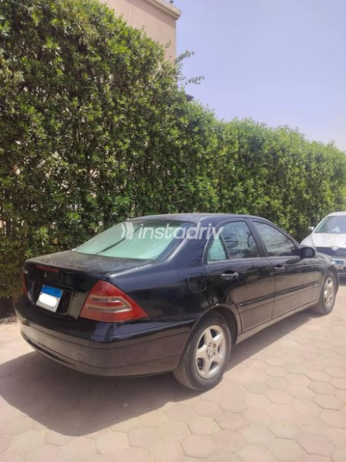 Mercedes C 180 2001 Black Used for Sale - 5