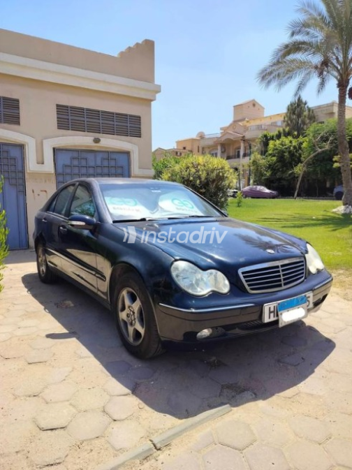 Mercedes C 180 2001 Black Used for Sale - 6