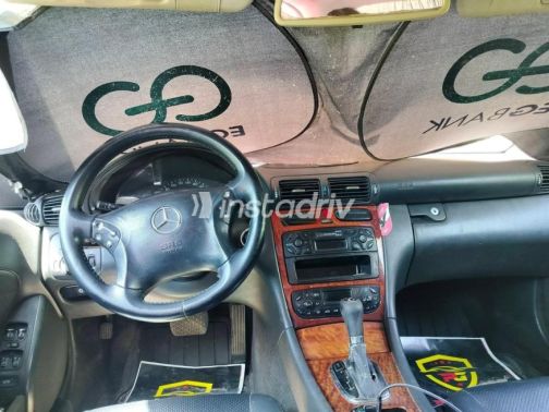 Mercedes C 180 2001 Black Used for Sale - 9