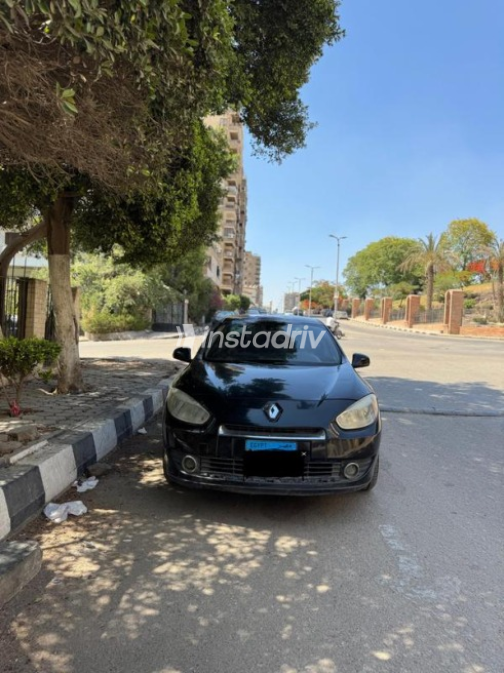 Renault Fluence 2011 Black Used for Sale - 4