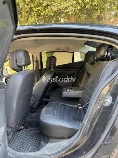 Renault Fluence 2011 Black Used for Sale - 6